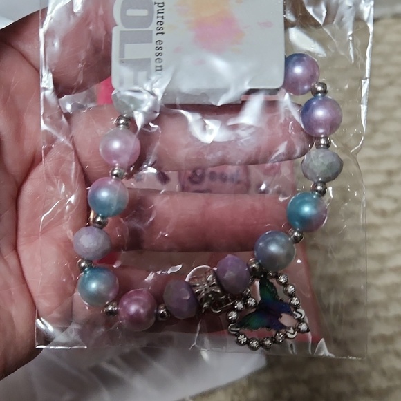 Gift Bundle - Picture 9 of 10